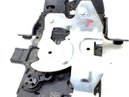 Used Tailgate lock LAND ROVER DISCOVERY SPORT (L550) 2.0 D 4x4 (180 hp) 31801845