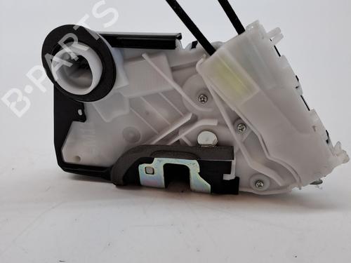 Front left lock TOYOTA YARIS (_P13_) 1.5 Hybrid (NHP130_, NHP130) | BP23287980C98 