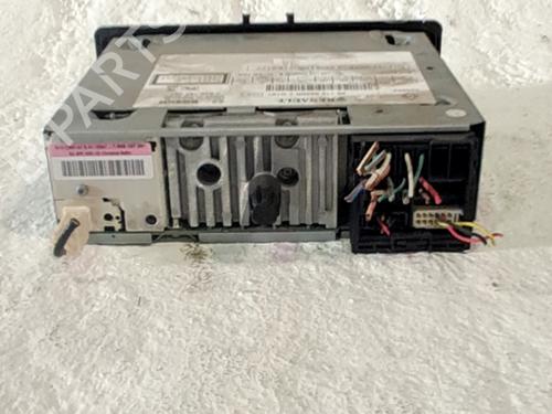 Radio RENAULT SCÉNIC III (JZ0/1_) 1.6 dCi (JZ00, JZ12) | BP32257856E6