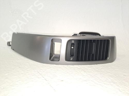 Used Air vent TOYOTA LAND CRUISER PRADO (_J12_) 3.0 D-4D (KDJ120, KDJ125) (166 hp) 23977108