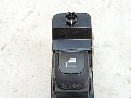 Right front window switch KIA STONIC (YB) 1.0 T-GDi | BP39401354I26 - Image 2