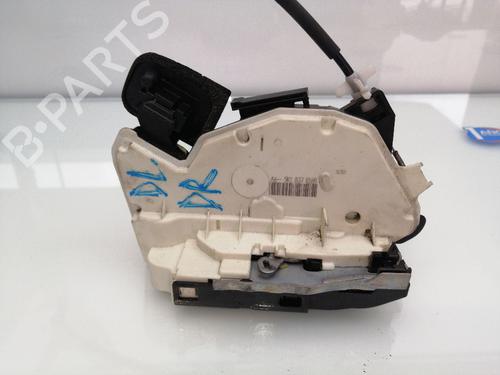 Front right lock VW GOLF VI (5K1) 1.6 TDI | BP23856766C97 