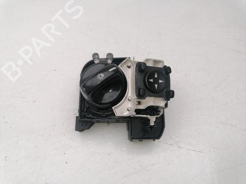 Forlygtekontakt MERCEDES-BENZ C-CLASS T-Model (S203) C 270 CDI (203.216) (170 hp) 23941946