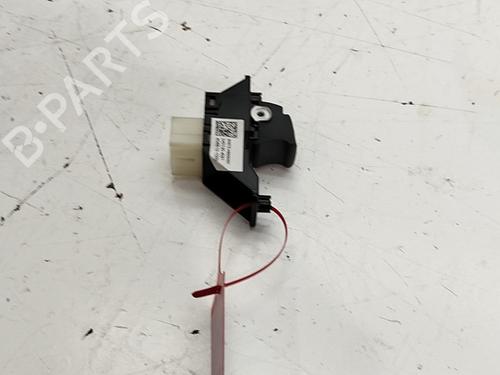 Right rear window switch KIA STONIC (YB) 1.2 CVVT | BP38748528I28 - Image 4