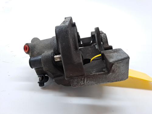 Right front brake caliper BMW X3 (E83) 2.5 i | BP23362271M104