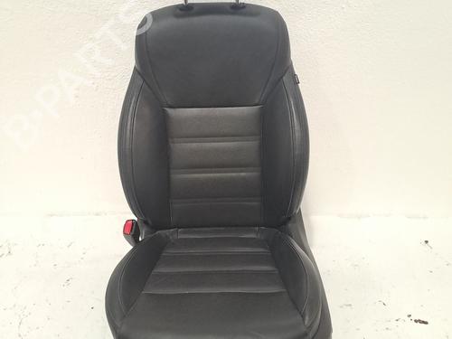 Used Left front seat KIA SORENTO III (UM) 2.2 CRDi 4WD (200 hp) 29499491