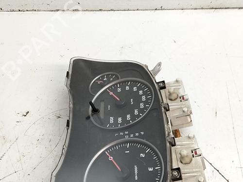 Used Instrument cluster Instrument cluster 38420403 38420403