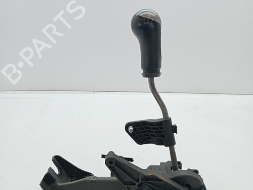Used Shift knob NISSAN JUKE (F15) 1.6 (117 hp) 23347829
