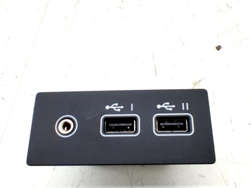 Annen RENAULT CAPTUR II (HF_) E-TECH 160 (158 hp) 31701071