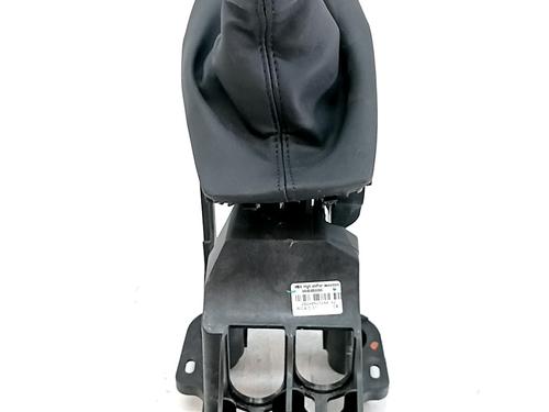 Used Gear lever Gear lever PEUGEOT 2008 II (UD_, US_, UY_, UJ_, UR_, UC_) 1.2 PureTech 100 (USHNK) (101 hp) 34209492 34209492