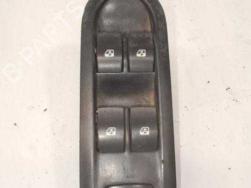 Used Left front window switch Left front window switch 37591043 37591043