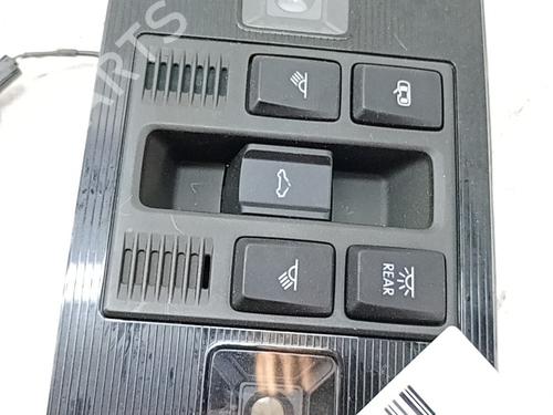 Used Interior roof light Interior roof light VW TIGUAN (AD1, AX1) 2.0 TDI (150 hp) 36036335 36036335