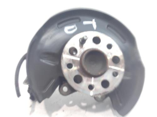 Used Right rear steering knuckle Right rear steering knuckle TOYOTA COROLLA Estate (_E21_) 1.8 Hybrid (ZWE211W) (122 hp) 34607964 34607964