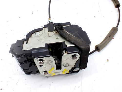 front-right-lock-nissan-navara-np300-pickup-d23-d23t-2014-34647441 main image