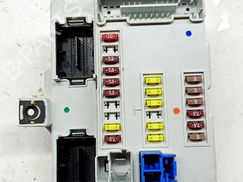 Used Fuse box FIAT 500L (351_, 352_) 1.4 (199LYB1B) (95 hp) 32104929