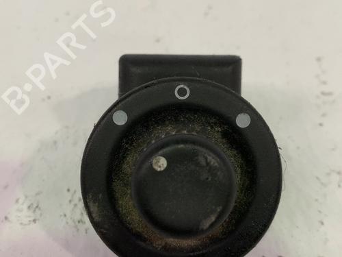 switch-renault-clio-iii-br01-cr01-2005-2006-2007-2008-2009-2010-2011-2012-2013-2014-33773005 main image