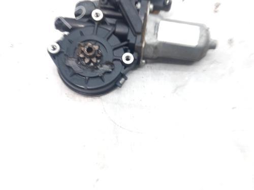 Used Left front window motor Left front window motor TOYOTA COROLLA Verso (ZER_, ZZE12_, R1_) 2.2 D-4D (AUR10_, AUR10R) (136 hp) 36317985 36317985