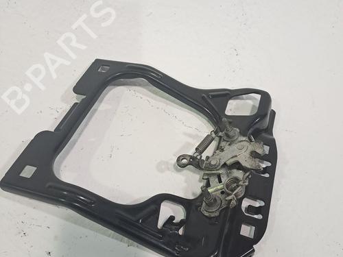 Hood lock PEUGEOT 208 I (CA_, CC_) 1.2 VTI 82 | BP28141703C133