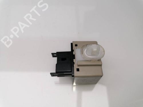 Used Electronic module LEXUS IS II (_E2_) 200d (ALE20_, ALE20R) (150 hp) 23651960