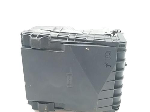Fuse box VW TOURAN (1T1, 1T2) 2.0 TDI 16V | BP30920264E1