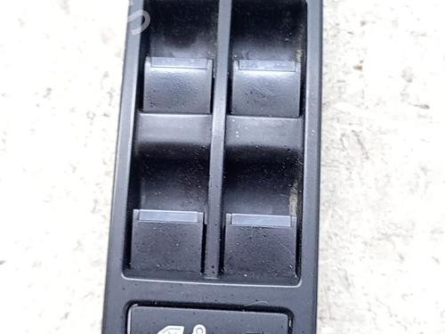Used Left front window switch Left front window switch 36539619 36539619