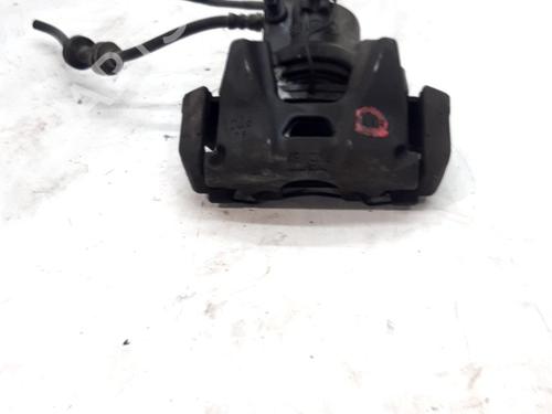 Used Right front brake caliper Right front brake caliper 37159676 37159676