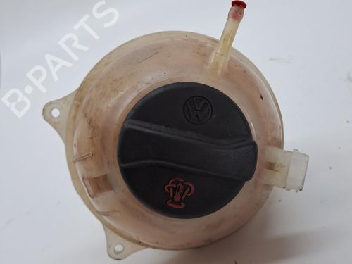 Used Expansion tank VW GOLF III (1H1) 1.6 (101 hp) 26654437