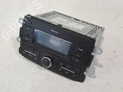 Used Radio DACIA DOKKER Express Box Body/MPV 1.5 dCi (FEAJ) (90 hp) 28037552