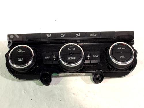 Used Climate control Climate control SEAT LEON (5F1) 1.5 TSI (150 hp) 33765203 33765203