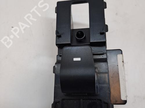 Used Right rear window switch HYUNDAI ELANTRA VI Saloon (AD, ADA) 1.6 (128 hp) 23286819