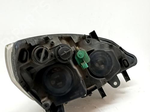 Left headlight RENAULT SCÉNIC II (JM0/1_) 1.5 dCi (JM1E, JM16) | BP32257649C28