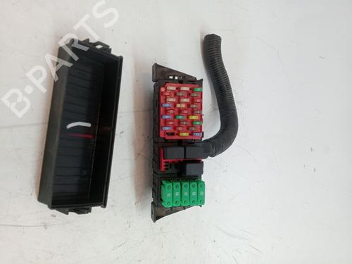 Used Fuse box TESLA MODEL S (5YJS) P85 (421 hp) 25999222