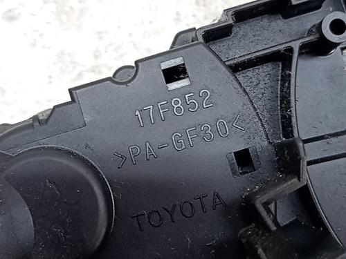 Switch TOYOTA AURIS (_E18_) 1.2 (NRE185_, NRE185R) | BP38749218I30 - Image 2