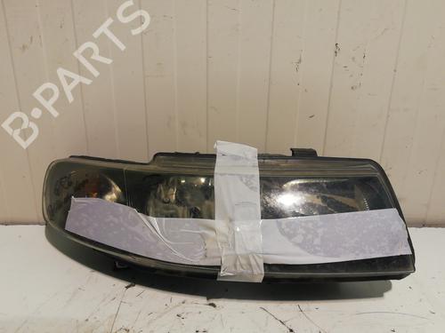 Højre forlygte SEAT LEON (1M1) 1.6 16 V (105 hp) 26538958