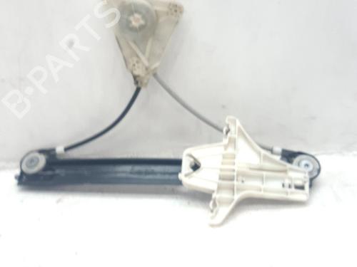 Elevalunas trasero derecho Elevalunas trasero derecho VW POLO V (6R1, 6C1) 1.2 TSI (90 hp) 33761556 33761556