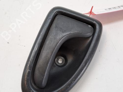 Used Front right interior door handle RENAULT TRAFIC III Van (FG_) 1.6 dCi 90 (FGME) (90 hp) 26950649