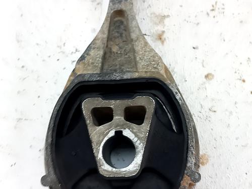 Used Engine mount Engine mount FIAT 500 (312_) 1.0 Mild Hybrid (312AYD1B) (71 hp) 33762872 33762872