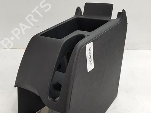 Used Middle console Middle console 39429564 39429564