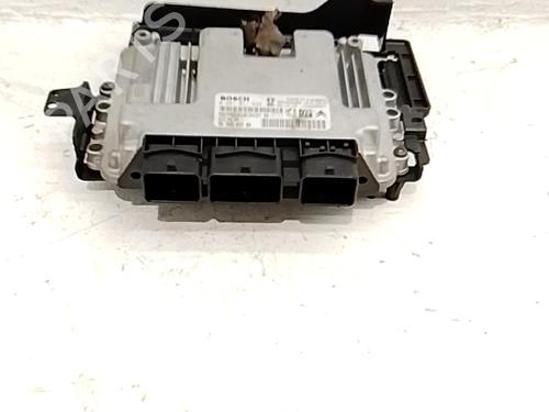 Used Engine control unit (ECU) Engine control unit (ECU) PEUGEOT 407 (6D_) 1.6 HDi 110 (6D9HZC, 6D9HYC) (109 hp) 34462036 34462036
