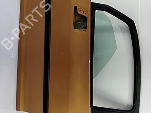Used Left front door PEUGEOT 1007 (KM_) 1.4 (75 hp) 31262221