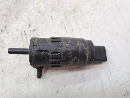 Used Washer pump VW GOLF VI (5K1) 2.0 TDI (140 hp) 23359429
