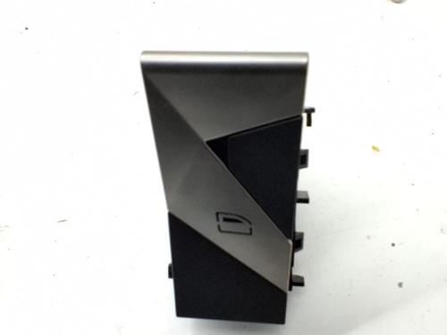 Used Left rear window switch Left rear window switch DS DS 7 Crossback (J4_, JR_, JC_) 1.6 PureTech 180 (J45GFR) (180 hp) 36317586 36317586