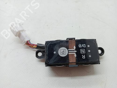 Used Electronic sensor NISSAN LEAF (ZE1) Electric (150 hp) 23351546