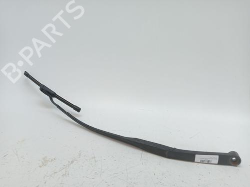 Used Front windshield wiper arm KIA CEE'D (JD) 1.6 CRDi 128 (128 hp) 23368102