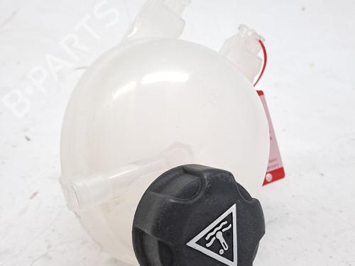 Used Expansion tank CITROËN C3 ORIGIN III (SX) 1.2 PURETECH 82 (SXHMRV) (83 hp) 29326012