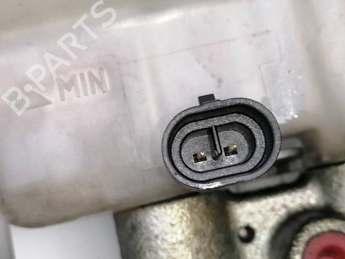 Brake master cylinder PEUGEOT BOXER Van (244) 2.8 HDi | BP23652123M77 