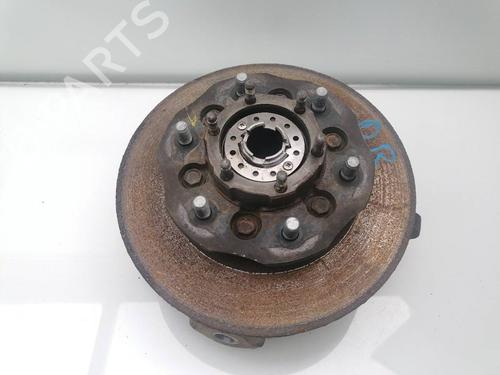 Used Right front steering knuckle NISSAN TERRANO II (R20) 2.7 TD 4WD (101 hp) 23941659