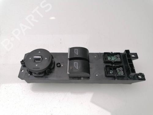 Used Left front window switch FORD FIESTA VI (CB1, CCN) 1.25 (60 hp) 25215082