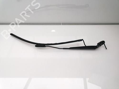 Used Front windshield wiper arm CITROËN C4 CACTUS 1.5 BlueHDi 100 (102 hp) 23937984