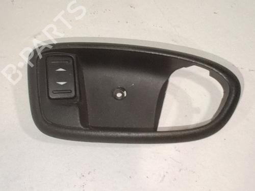 Used Right front window switch Right front window switch 37604660 37604660